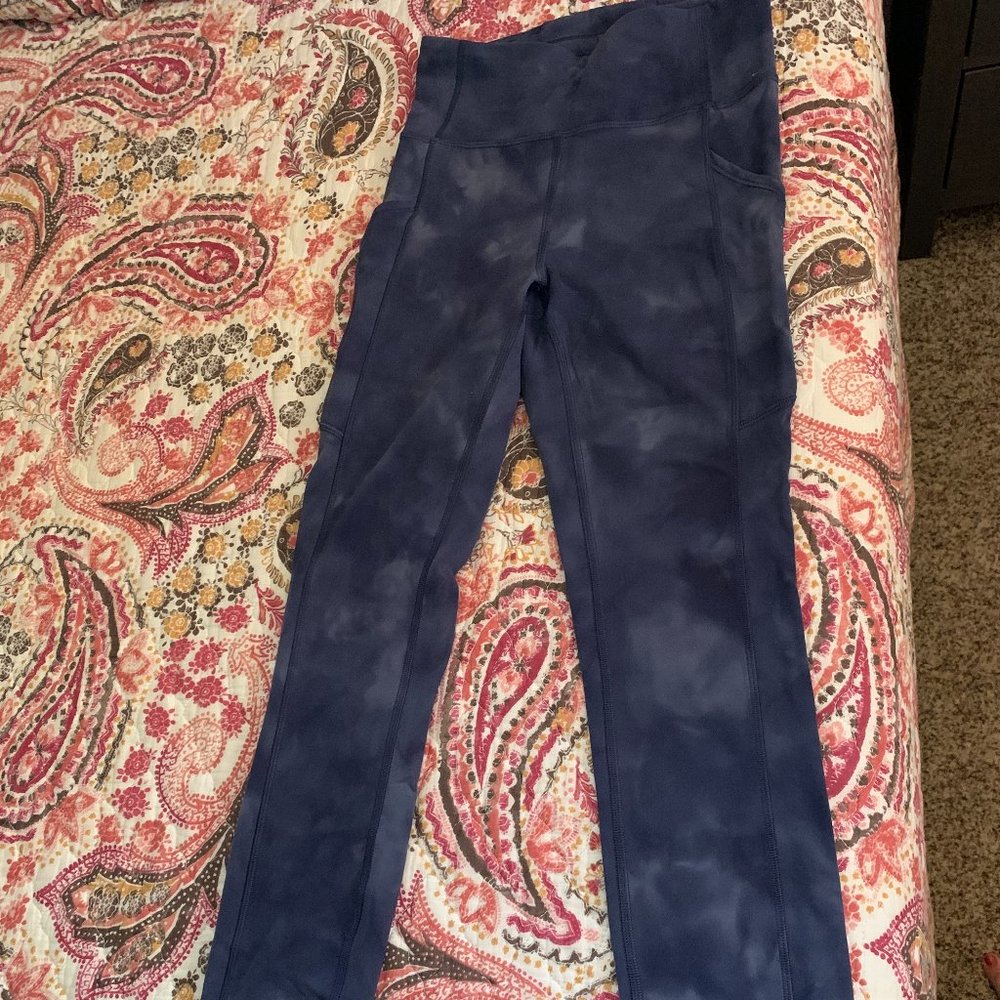 Lululemon High Rise Tight 28"